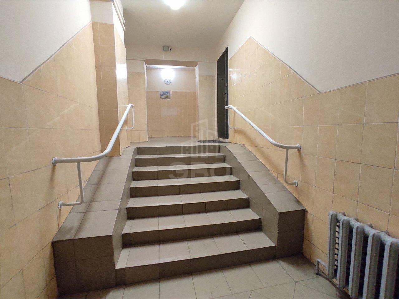 двухкомнатная квартира в Санкт-Петербурге по адресу: Варшавская ул., 118