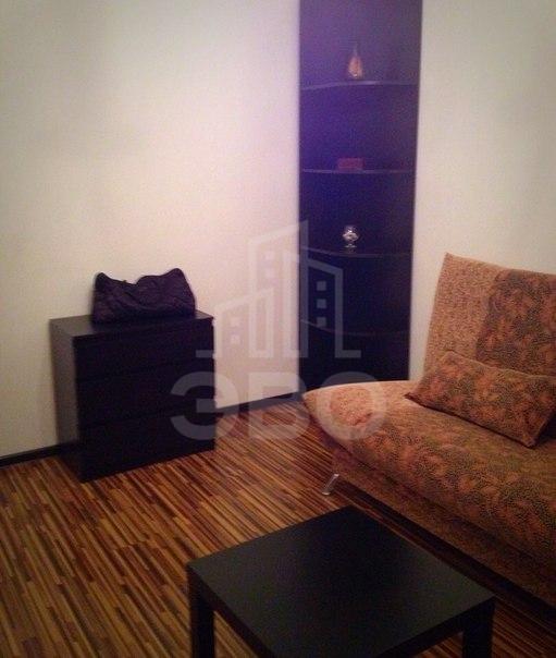 комната в Санкт-Петербурге по адресу: 14 линия дом 11