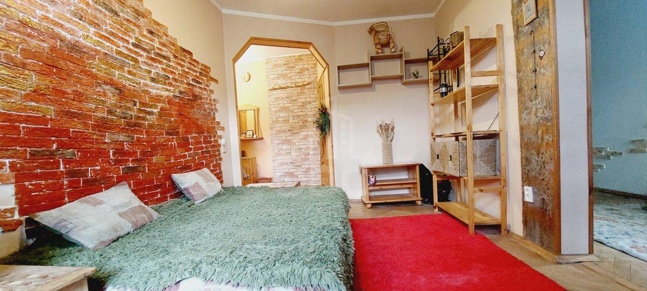 двухкомнатная квартира в Санкт-Петербурге по адресу: 10-я Советская ул., 19