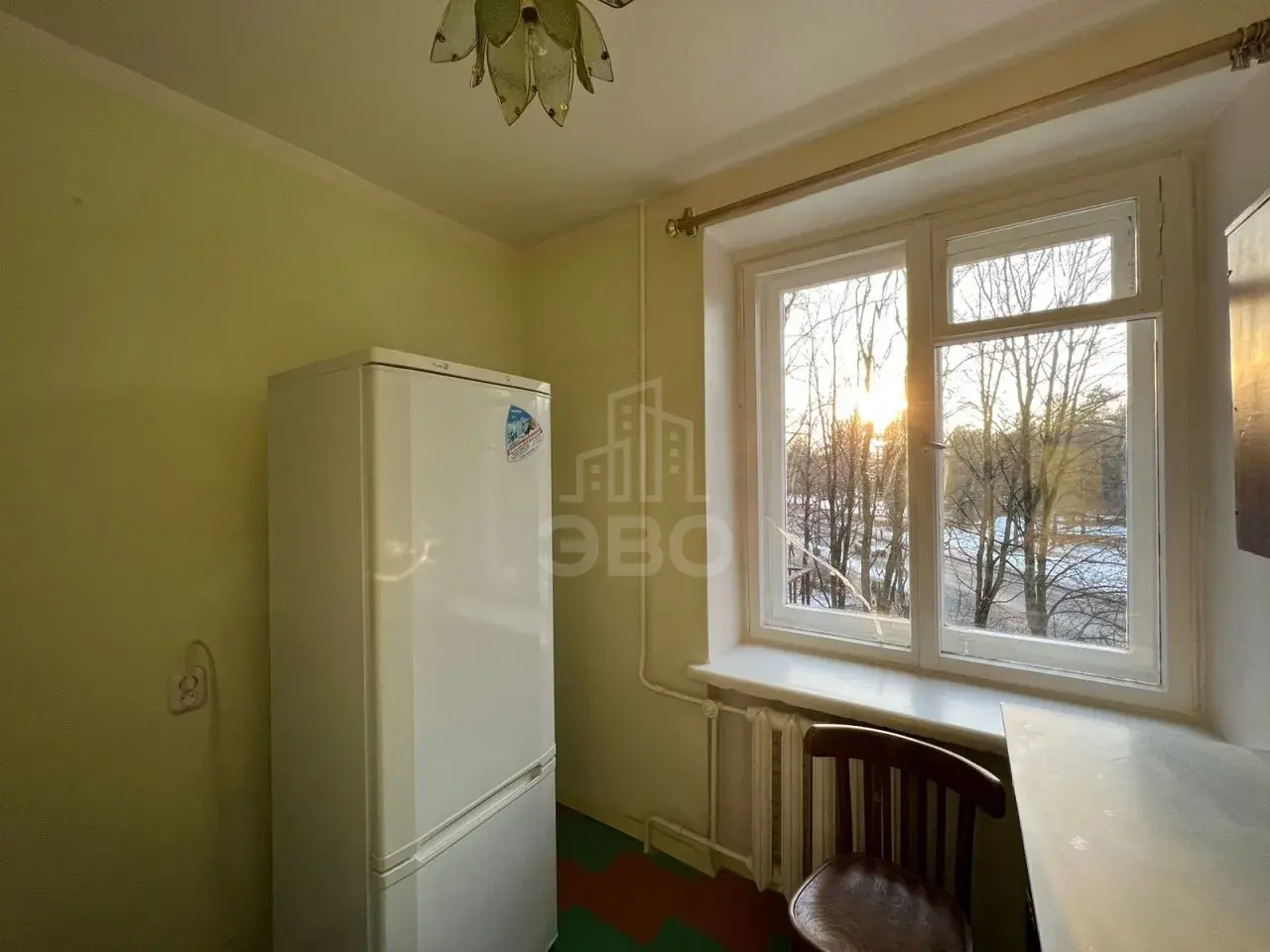 однокомнатная квартира в Санкт-Петербурге по адресу: Карпинского ул., 9, к 1