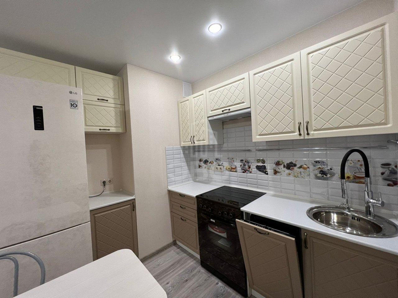 однокомнатная квартира в Санкт-Петербурге по адресу: Полевая Сабировская ул., 45, к 1