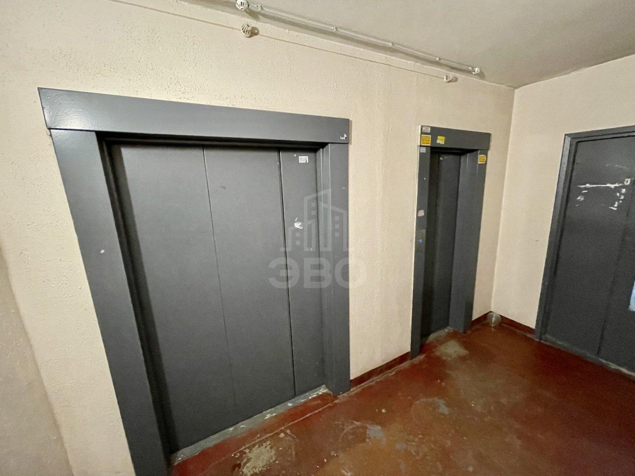 однокомнатная квартира в Санкт-Петербурге по адресу: Культуры проспект, 25, к 4