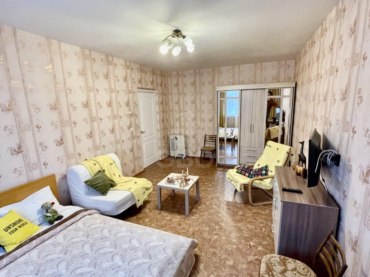 однокомнатная квартира в Санкт-Петербурге по адресу: Культуры проспект, 25, к 4