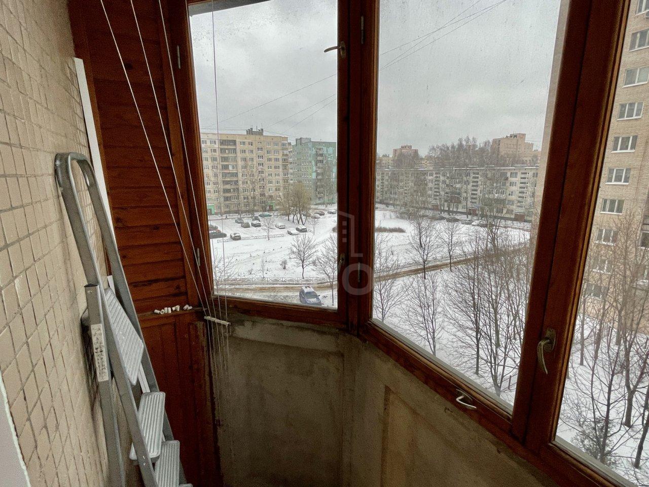 однокомнатная квартира в Санкт-Петербурге по адресу: Культуры проспект, 25, к 4