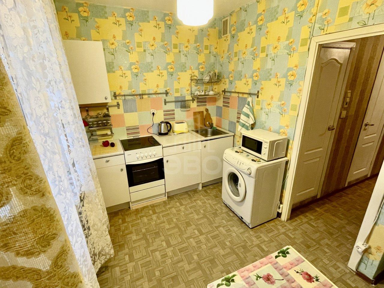 однокомнатная квартира в Санкт-Петербурге по адресу: Культуры проспект, 25, к 4