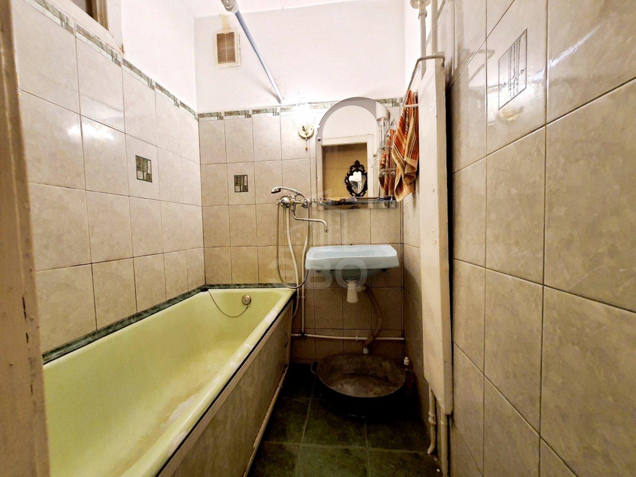 двухкомнатная квартира в Санкт-Петербурге по адресу: Ленсовета ул., 87