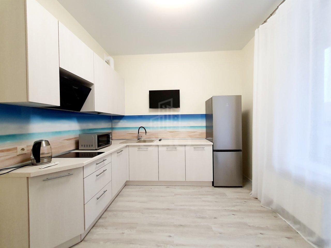 однокомнатная квартира в Санкт-Петербурге по адресу: Александра Матросова ул., 1, к 1