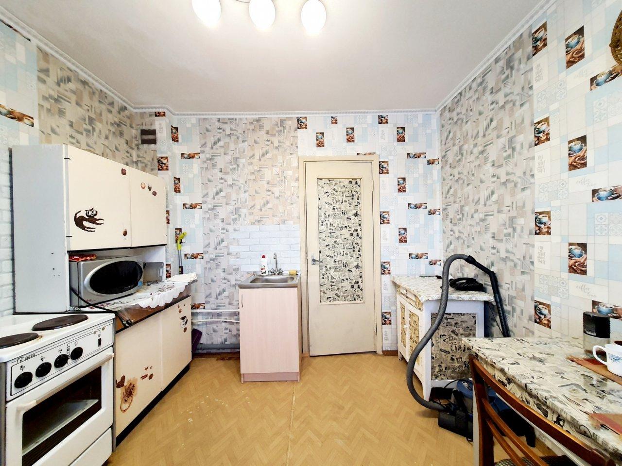 однокомнатная квартира в Санкт-Петербурге по адресу: Репищева ул., 21, к 2