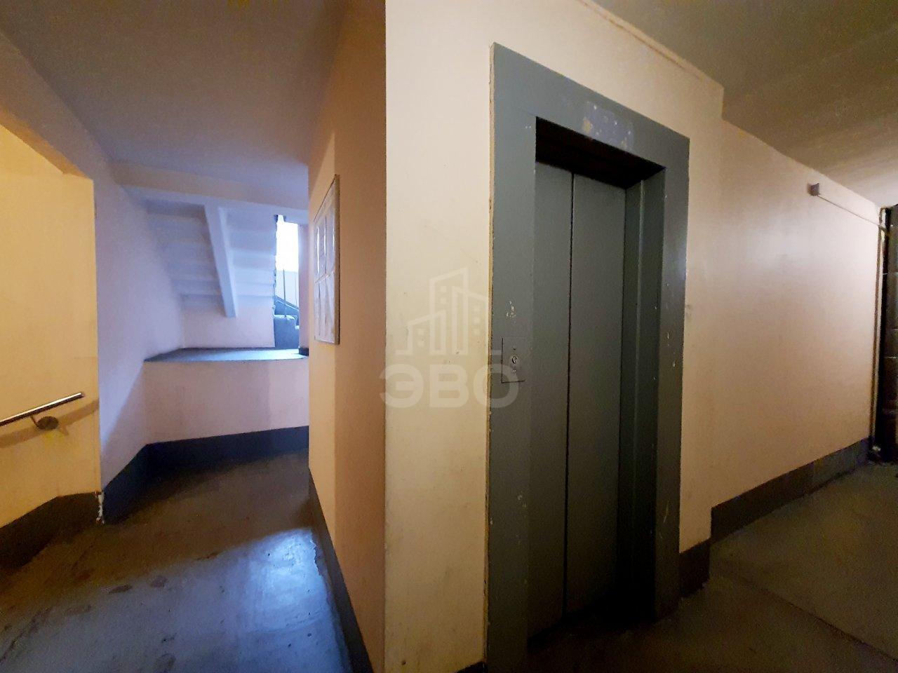 однокомнатная квартира в Санкт-Петербурге по адресу: Репищева ул., 21, к 2