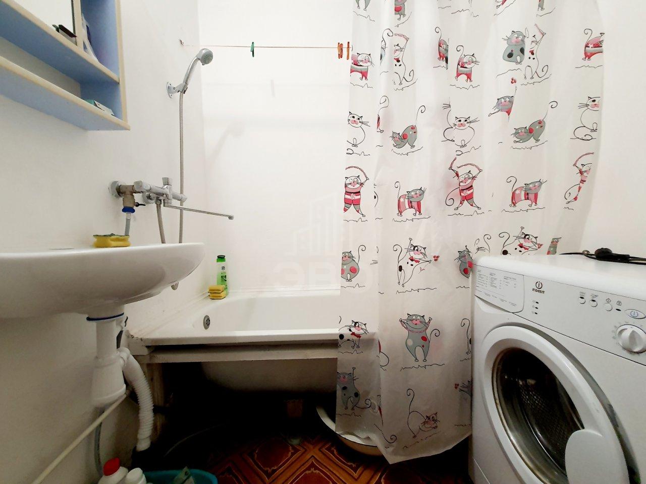 однокомнатная квартира в Санкт-Петербурге по адресу: Репищева ул., 21, к 2