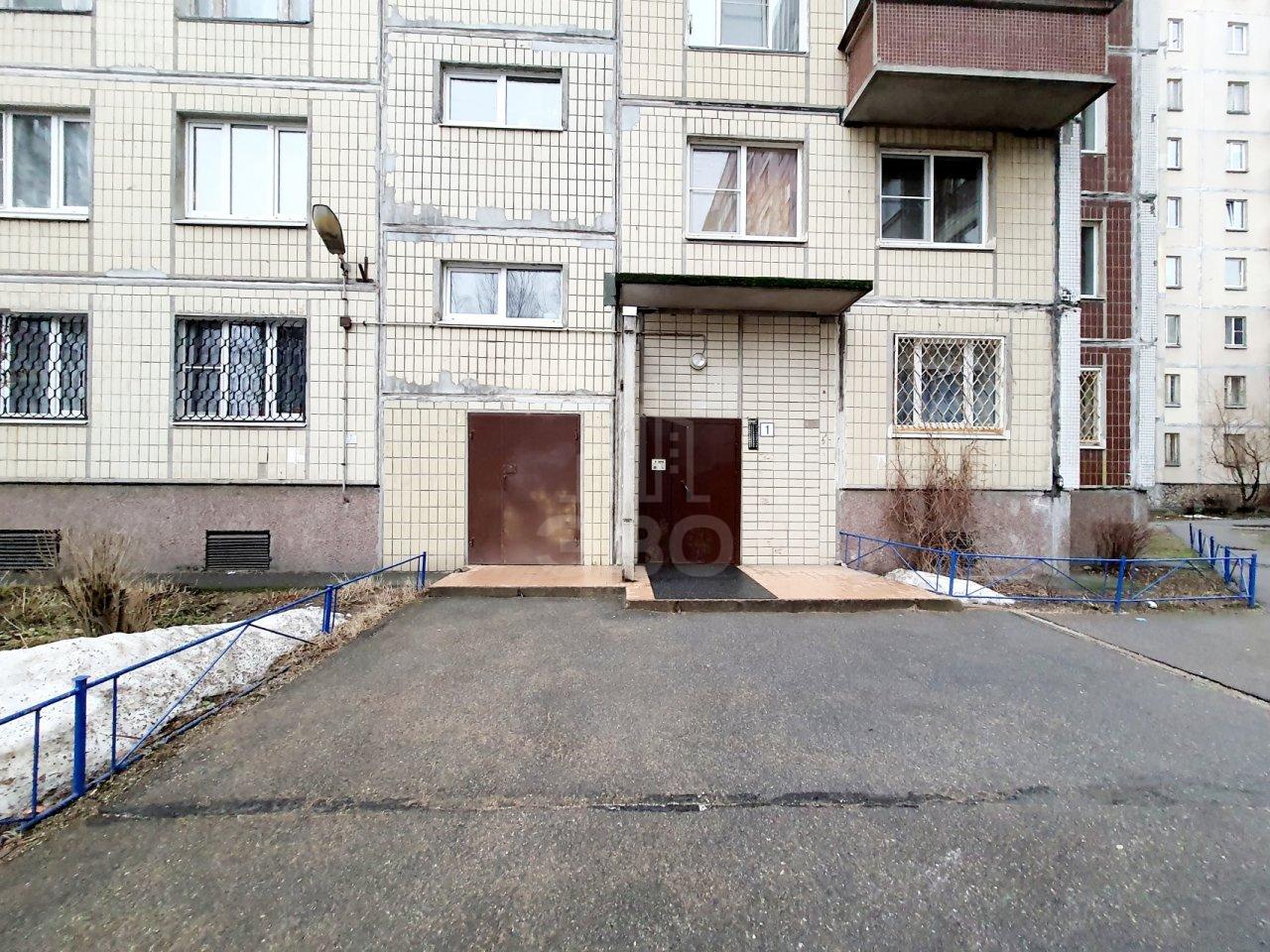 однокомнатная квартира в Санкт-Петербурге по адресу: Репищева ул., 21, к 2