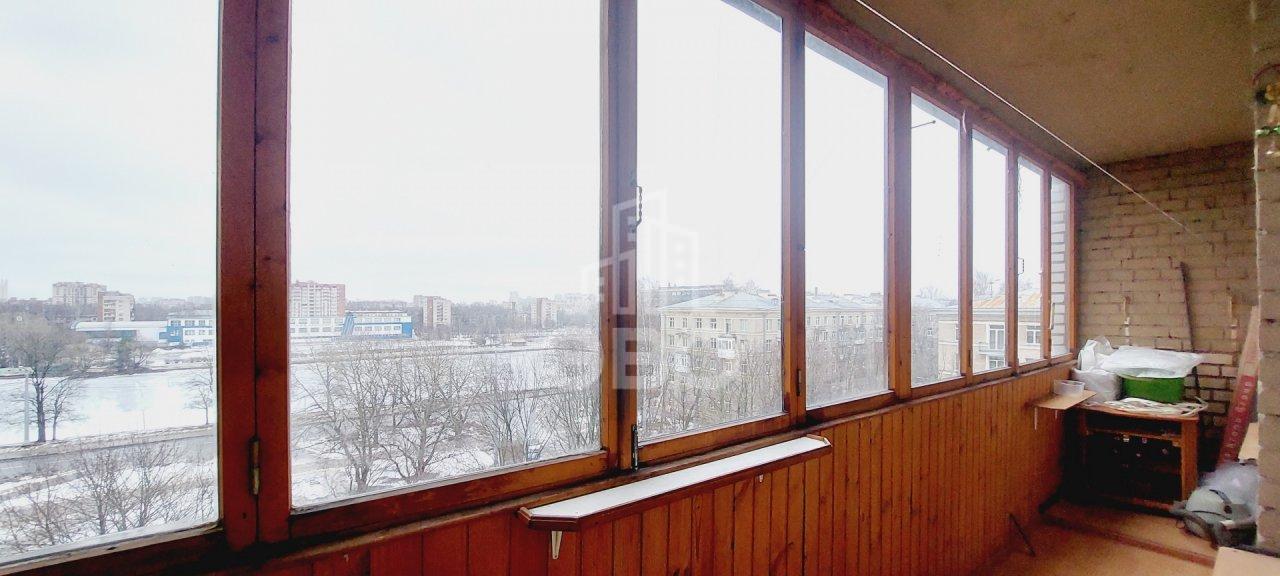 однокомнатная квартира в Санкт-Петербурге по адресу: Жака Дюкло ул., 10