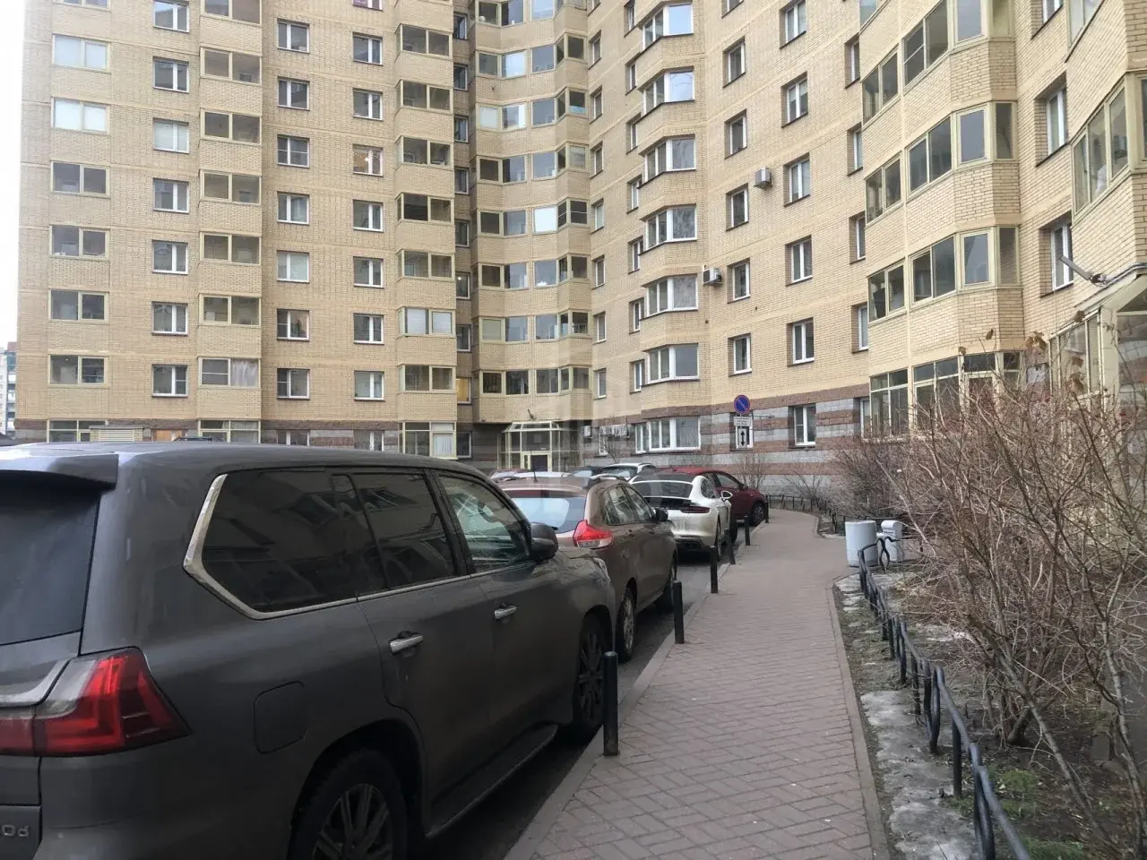 однокомнатная квартира в Санкт-Петербурге по адресу: Ленинский проспект, 77, к 2