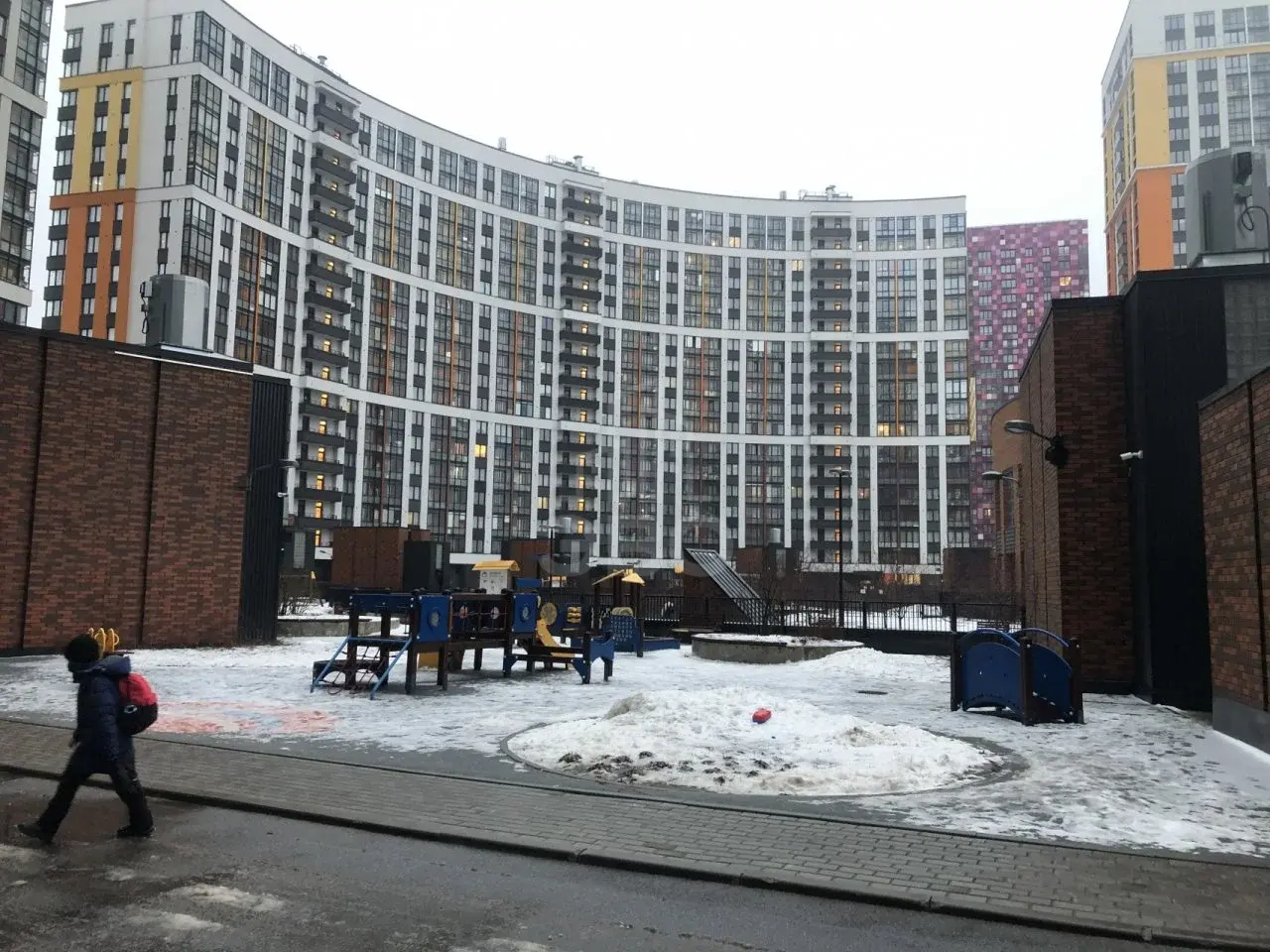 однокомнатная квартира в Санкт-Петербурге по адресу: Комендантский проспект, 60, к 1