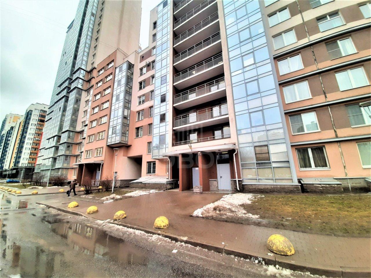 однокомнатная квартира в Санкт-Петербурге по адресу: Кондратьевский проспект, 64, к 9