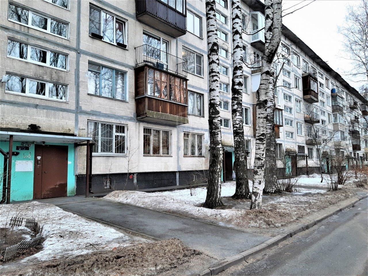 однокомнатная квартира в Санкт-Петербурге по адресу: Гражданский проспект, 83, к 4