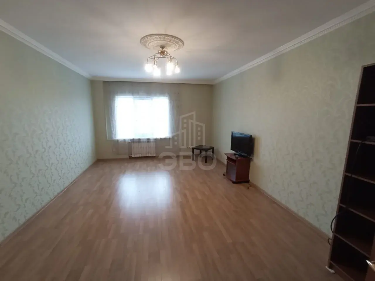 трехкомнатная квартира в Санкт-Петербурге по адресу: Альпийский пер., 32