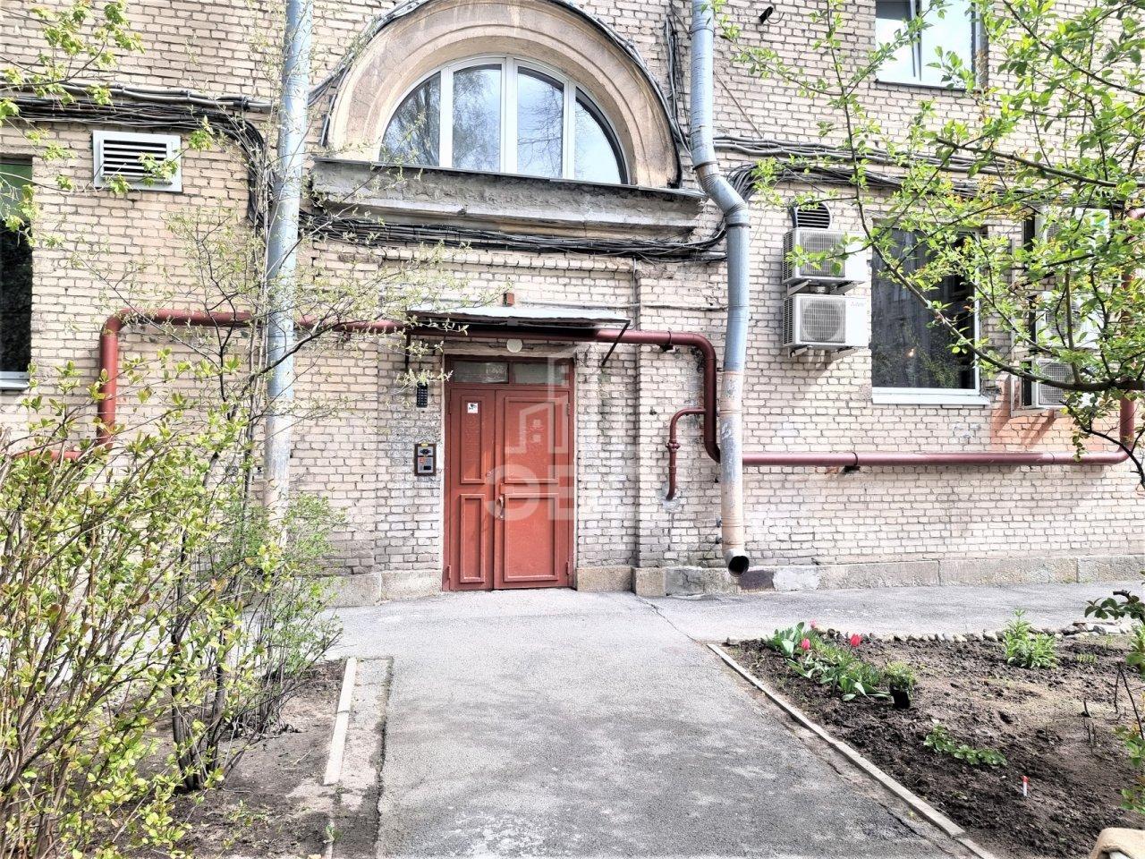 трехкомнатная квартира в Санкт-Петербурге по адресу: Московский проспект, 195