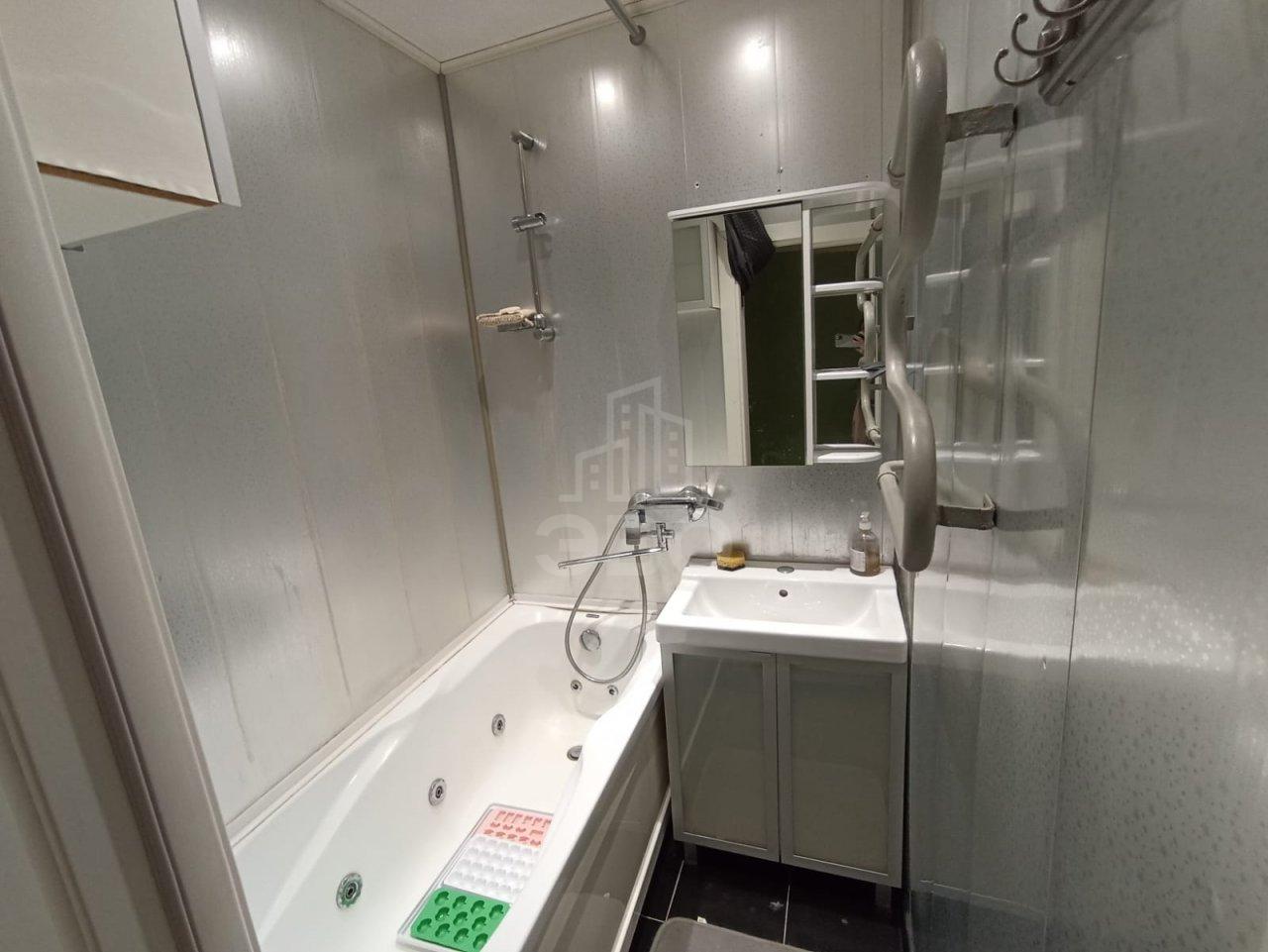 однокомнатная квартира в Санкт-Петербурге по адресу: Дачный проспект, 3, к 7