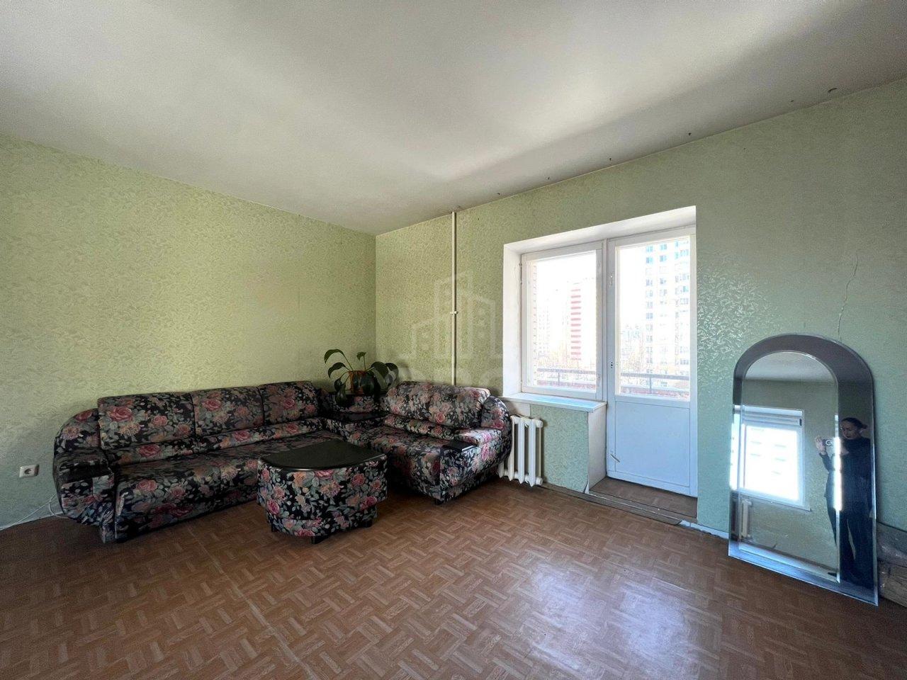 комната в Санкт-Петербурге по адресу: Морская наб., 35, к 2