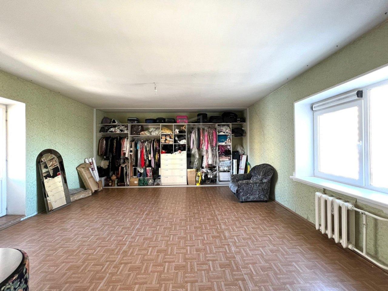 комната в Санкт-Петербурге по адресу: Морская наб., 35, к 2