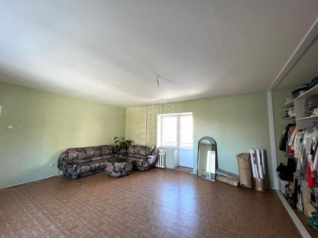 комната в Санкт-Петербурге по адресу: Морская наб., 35, к 2