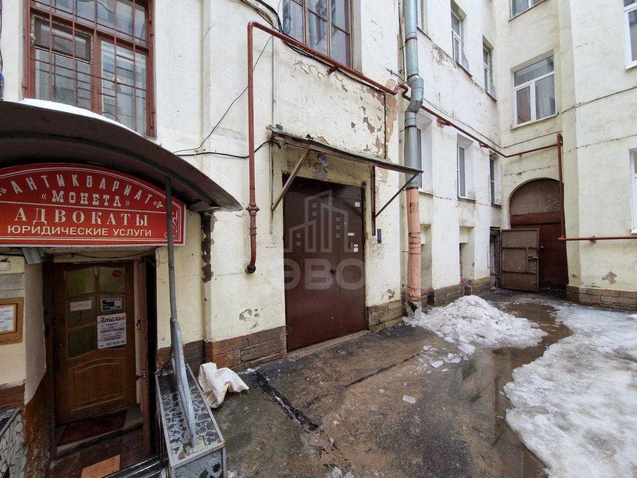 двухкомнатная квартира в Санкт-Петербурге по адресу: Средний В.О. проспект, 49, литера А