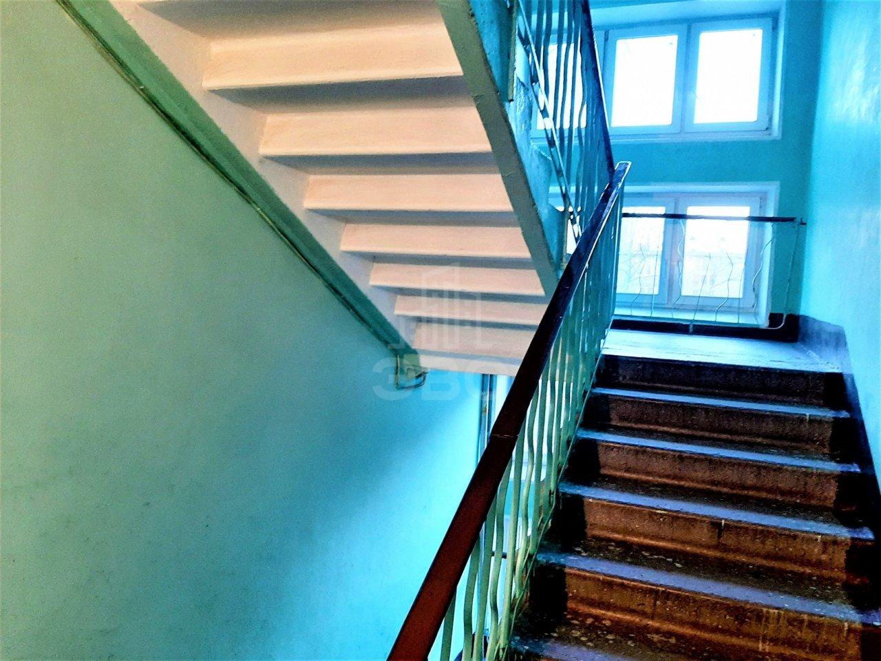 двухкомнатная квартира в Санкт-Петербурге по адресу: Ланское ш., 25