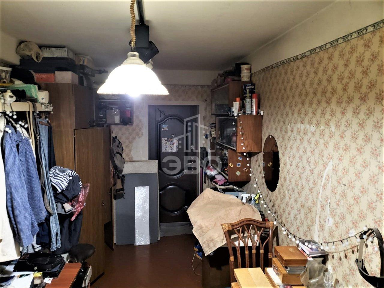 трехкомнатная квартира в Санкт-Петербурге по адресу: Большая Пороховская ул., 34