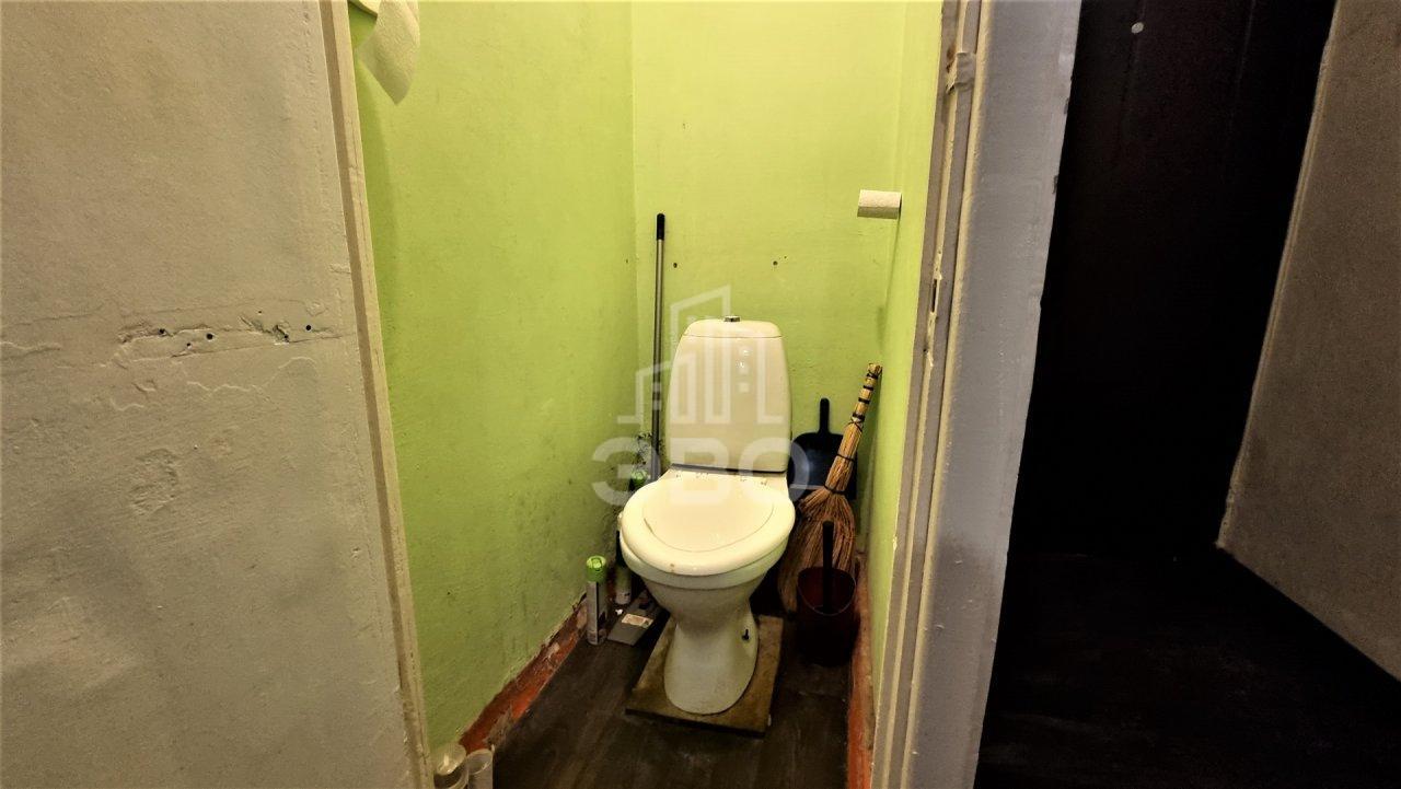 трехкомнатная квартира в Санкт-Петербурге по адресу: Большая Пороховская ул., 34