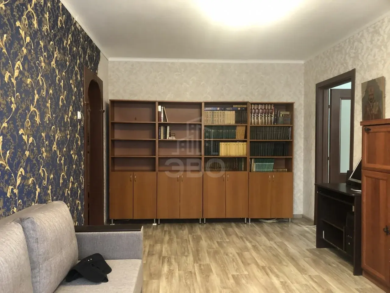 трехкомнатная квартира в Санкт-Петербурге по адресу: Гражданский проспект, 122, к 4