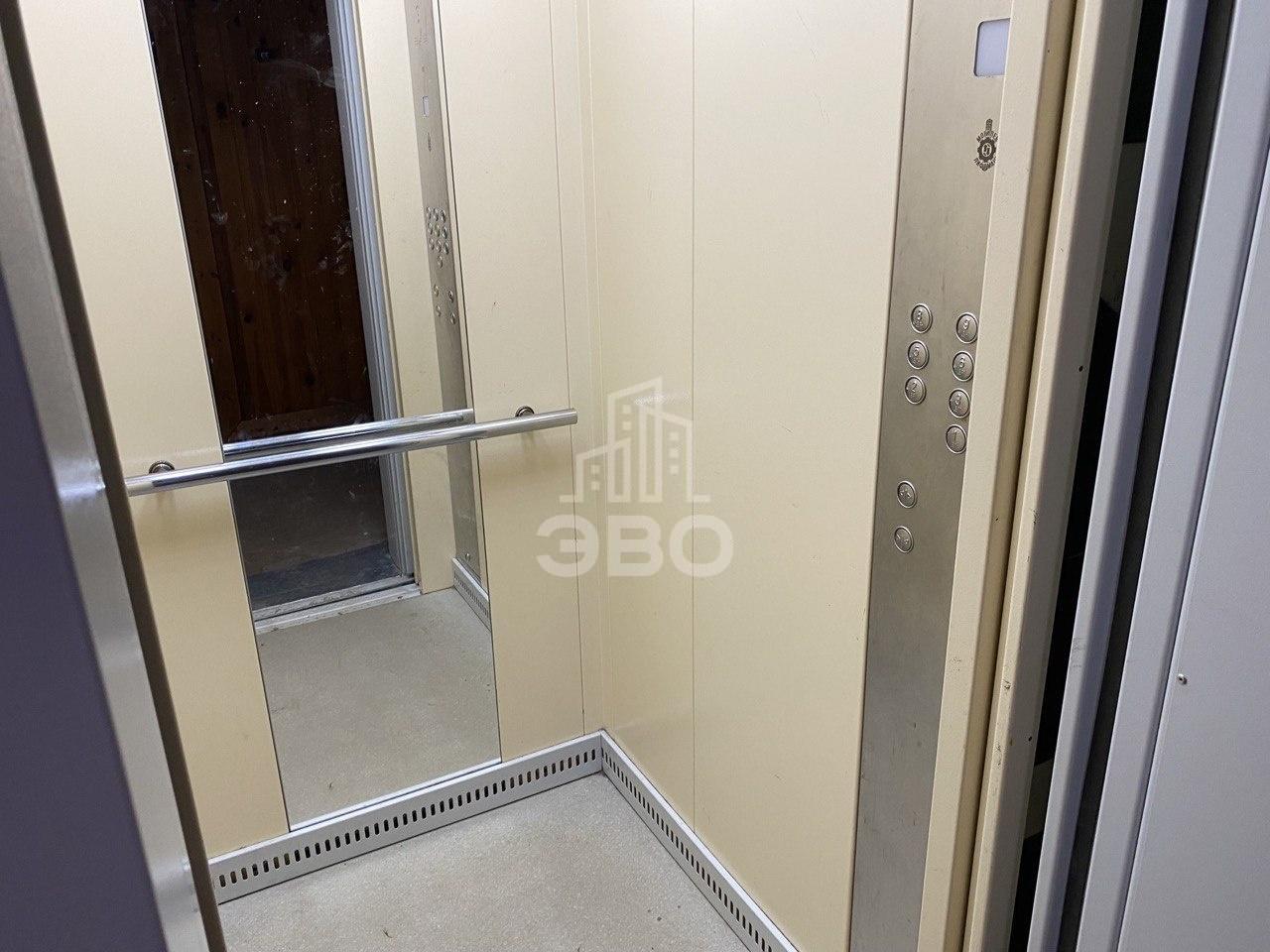 однокомнатная квартира в Санкт-Петербурге по адресу: Белградская ул., 6, к 7