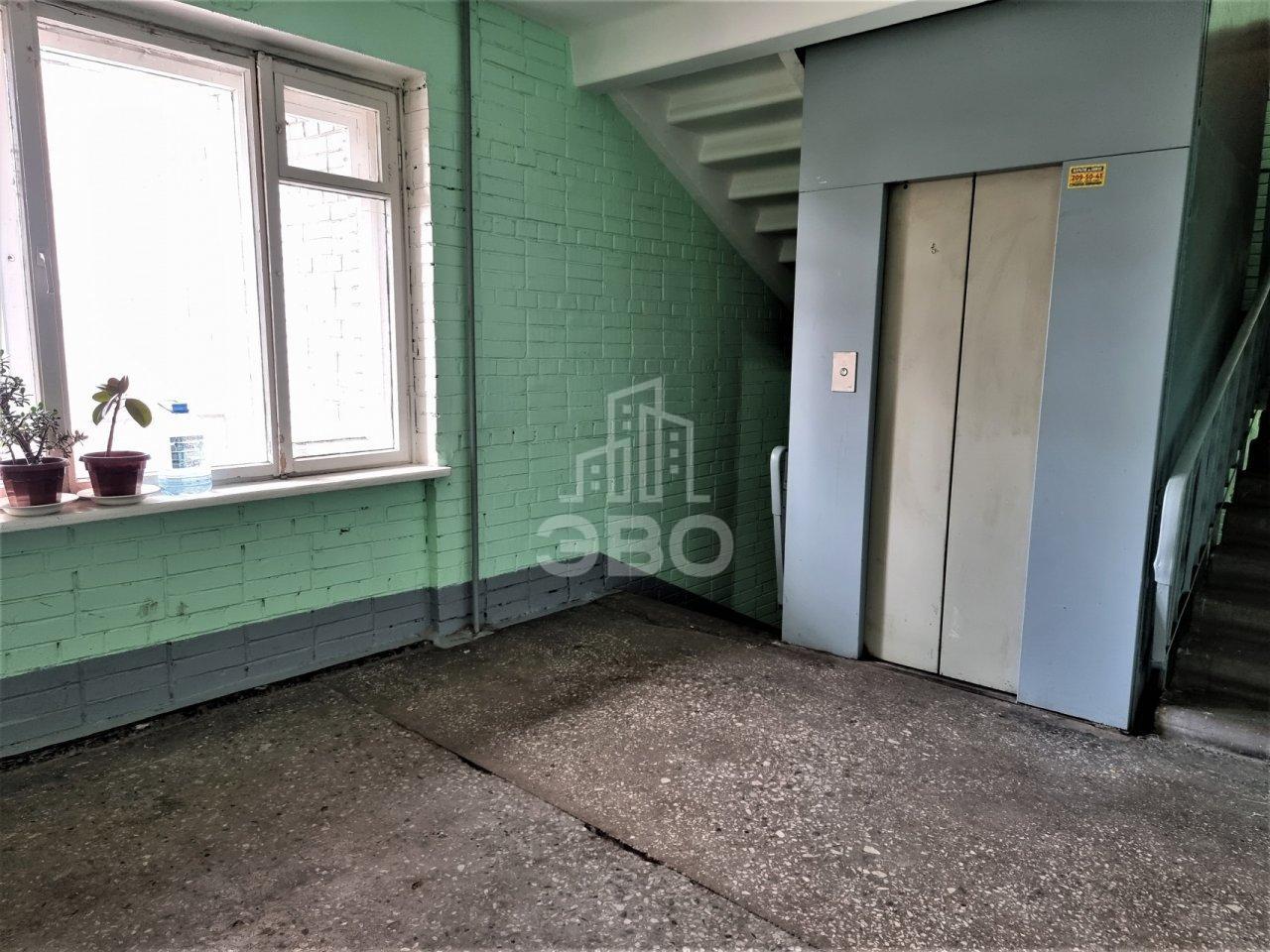 двухкомнатная квартира в Санкт-Петербурге по адресу: Большевиков проспект, 69