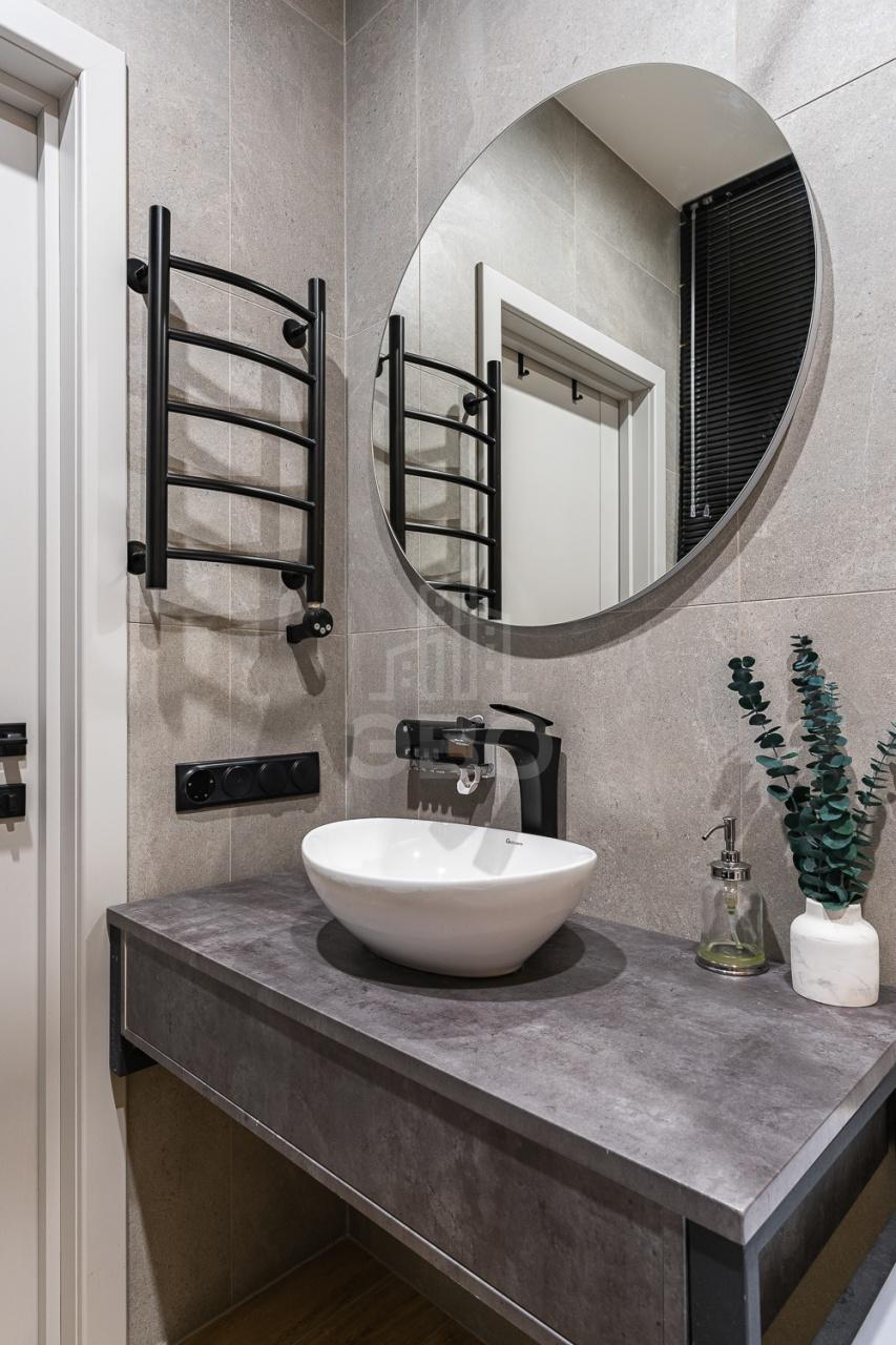 трехкомнатная квартира в Санкт-Петербурге по адресу: Дизельный проезд, 11, к 1