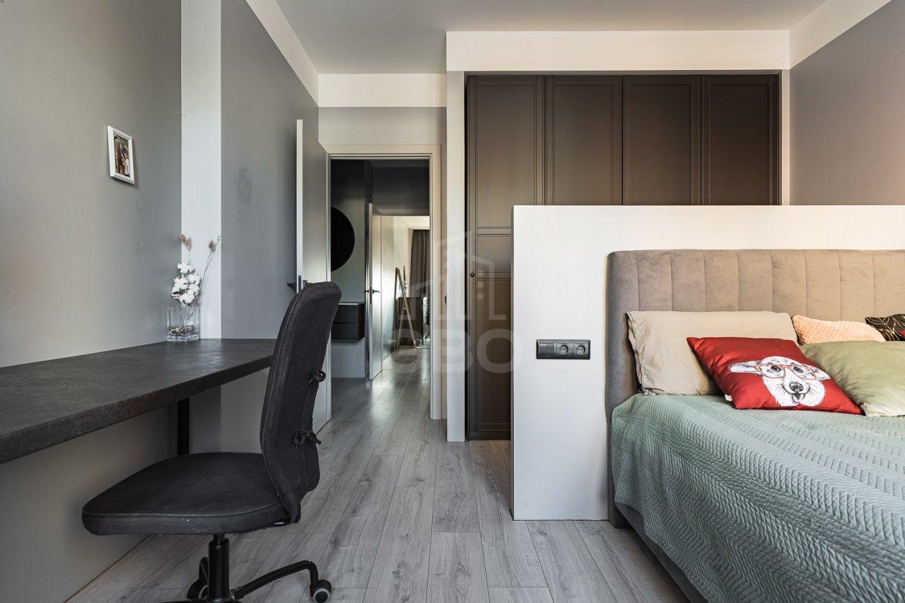 трехкомнатная квартира в Санкт-Петербурге по адресу: Дизельный проезд, 11, к 1