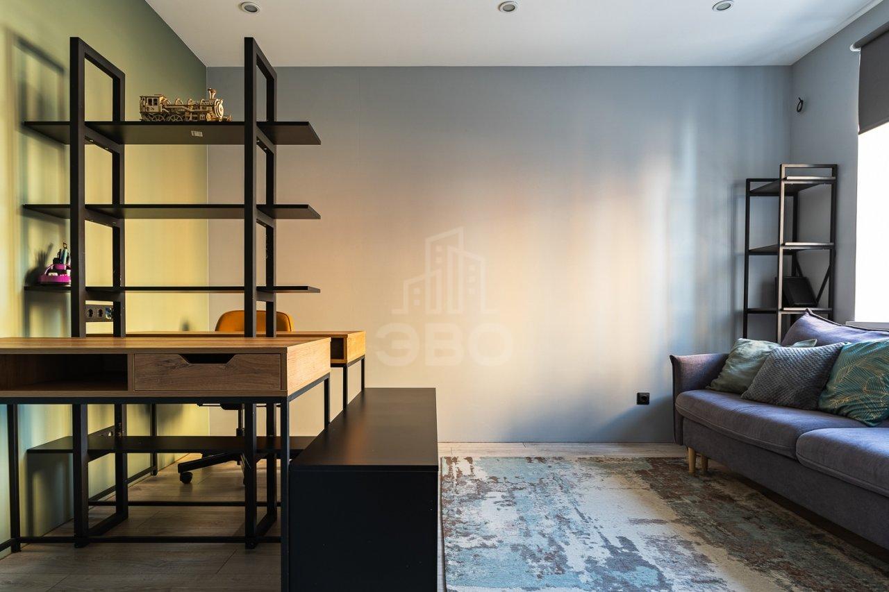 трехкомнатная квартира в Санкт-Петербурге по адресу: Дизельный проезд, 11, к 1