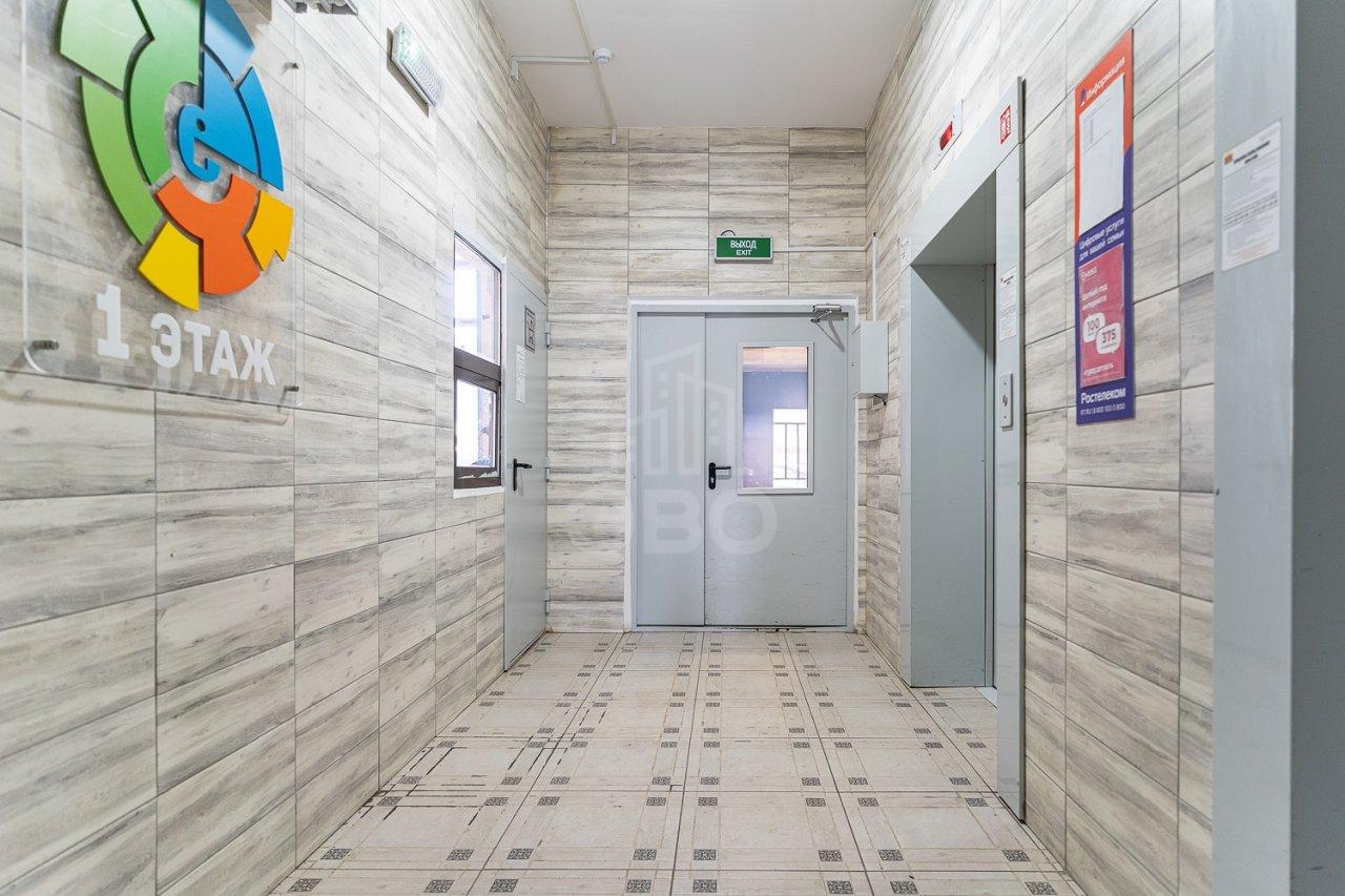 трехкомнатная квартира в Санкт-Петербурге по адресу: Дизельный проезд, 11, к 1