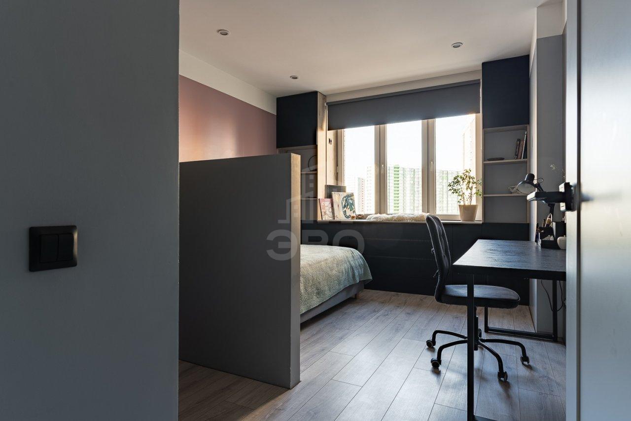 трехкомнатная квартира в Санкт-Петербурге по адресу: Дизельный проезд, 11, к 1