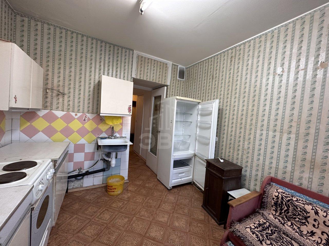 трехкомнатная квартира в Санкт-Петербурге по адресу: Тамбасова ул., 6, к 1