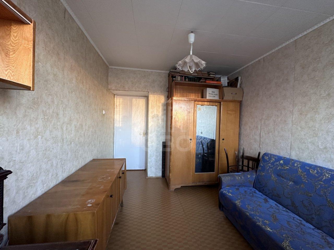 трехкомнатная квартира в Санкт-Петербурге по адресу: Тамбасова ул., 6, к 1