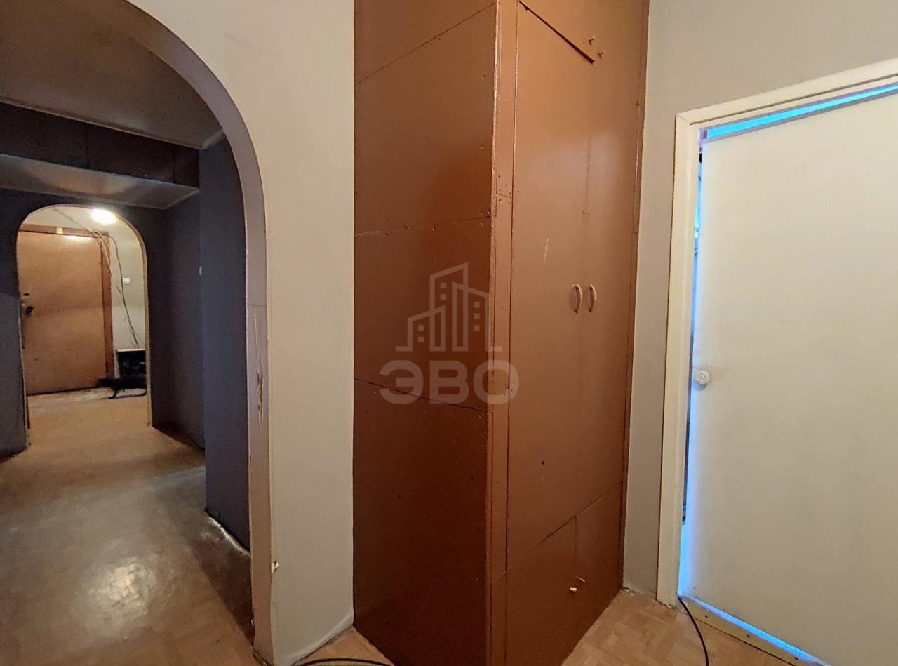 трехкомнатная квартира в Санкт-Петербурге по адресу: Вербная ул., 18, к 1, литера А