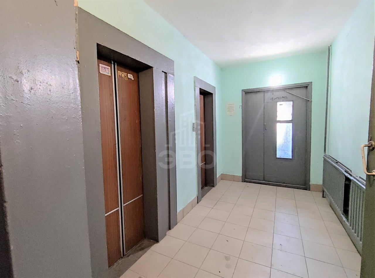 трехкомнатная квартира в Санкт-Петербурге по адресу: Вербная ул., 18, к 1, литера А