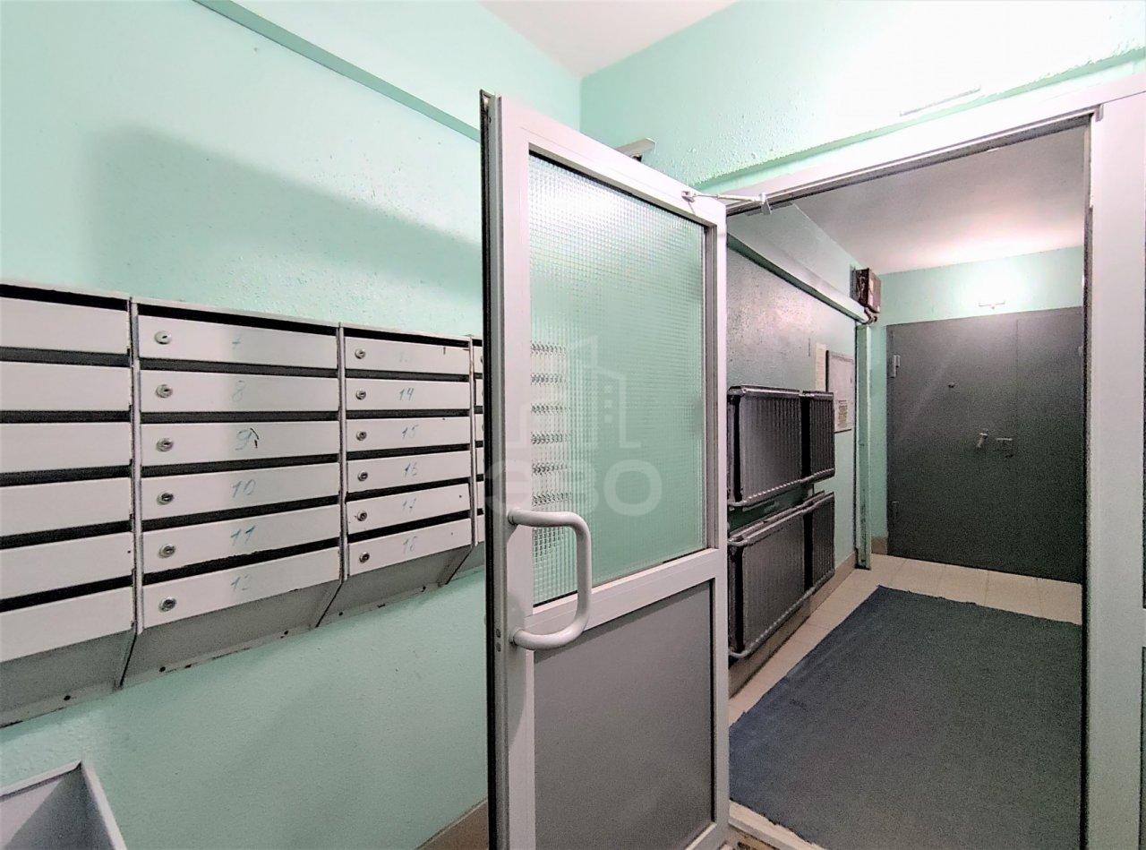 трехкомнатная квартира в Санкт-Петербурге по адресу: Вербная ул., 18, к 1, литера А