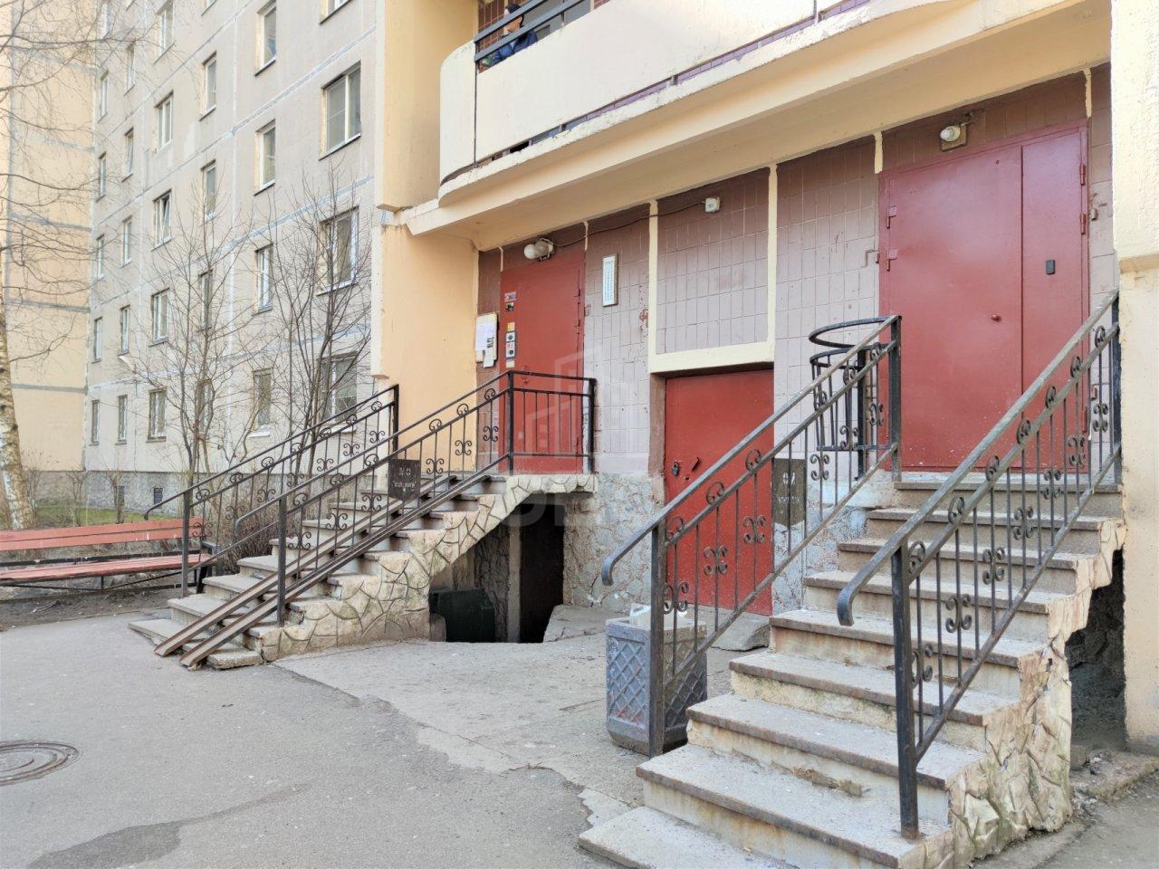 трехкомнатная квартира в Санкт-Петербурге по адресу: Вербная ул., 18, к 1, литера А