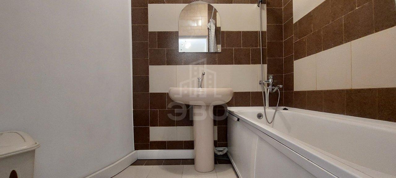 однокомнатная квартира в Санкт-Петербурге по адресу: Парашютная ул., 17, к 1