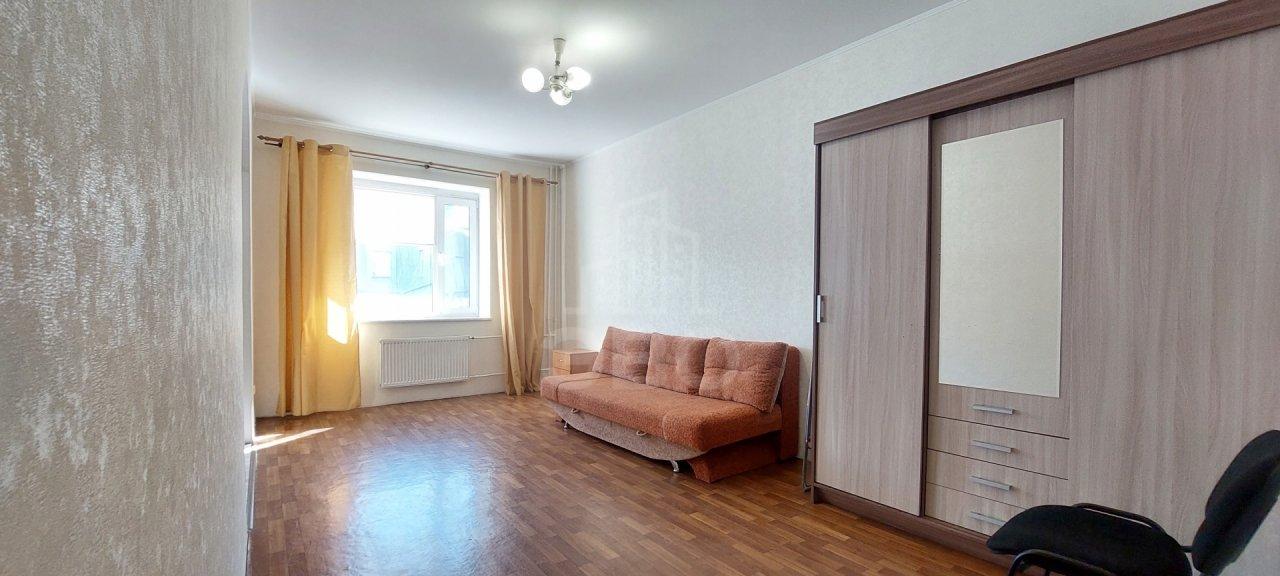 однокомнатная квартира в Санкт-Петербурге по адресу: Парашютная ул., 17, к 1