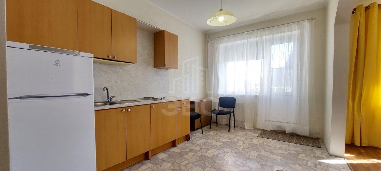 однокомнатная квартира в Санкт-Петербурге по адресу: Парашютная ул., 17, к 1