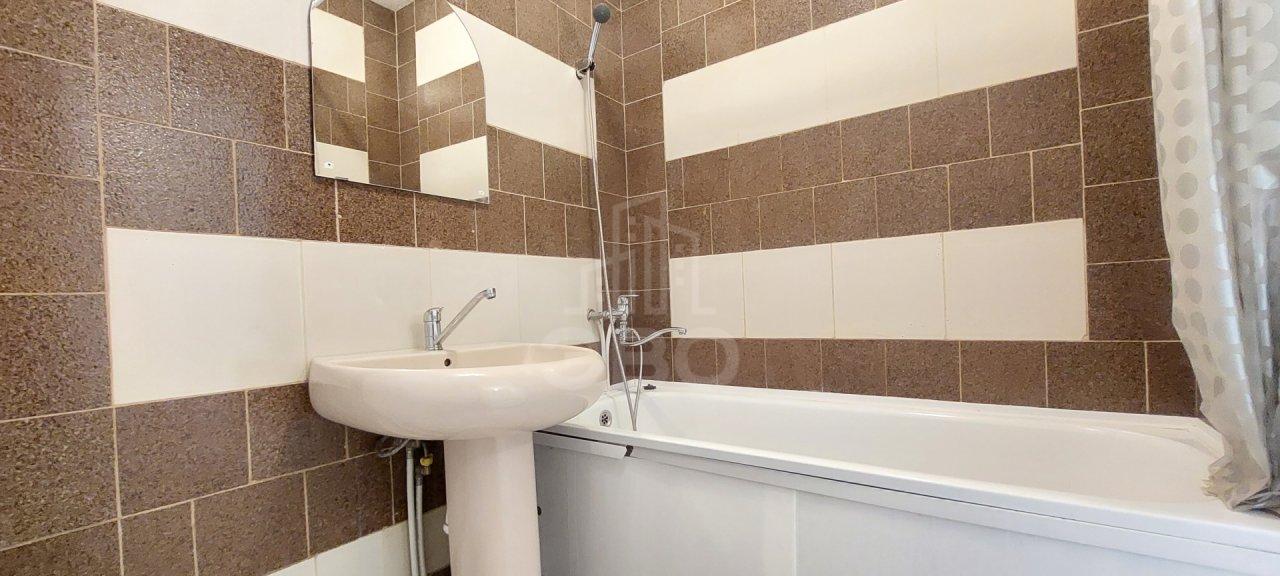 однокомнатная квартира в Санкт-Петербурге по адресу: Парашютная ул., 17, к 1