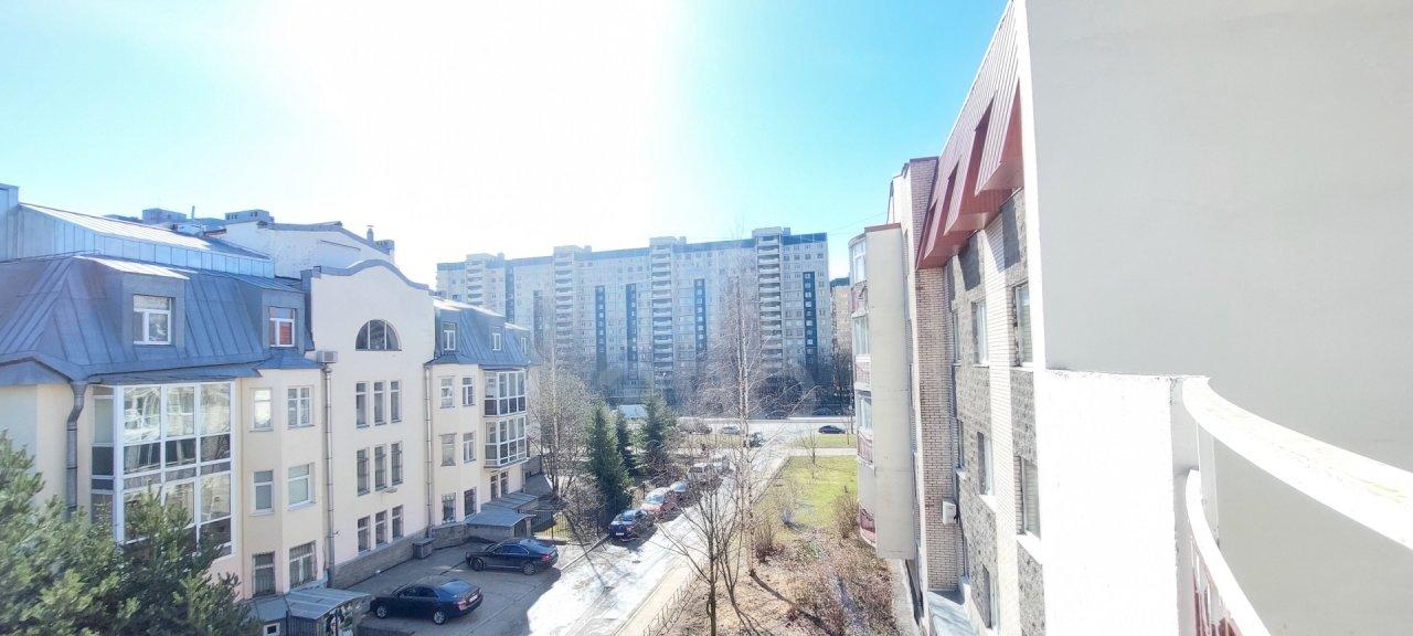 однокомнатная квартира в Санкт-Петербурге по адресу: Парашютная ул., 17, к 1