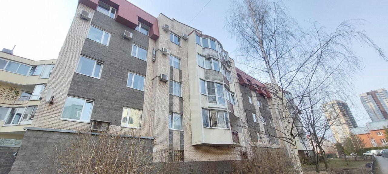 однокомнатная квартира в Санкт-Петербурге по адресу: Парашютная ул., 17, к 1